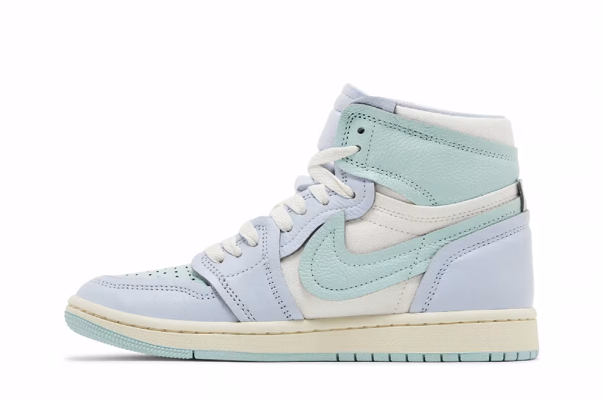 Women's Air Jordan 1 High Method of Make Hydrogen Blue Light Dew, view 4