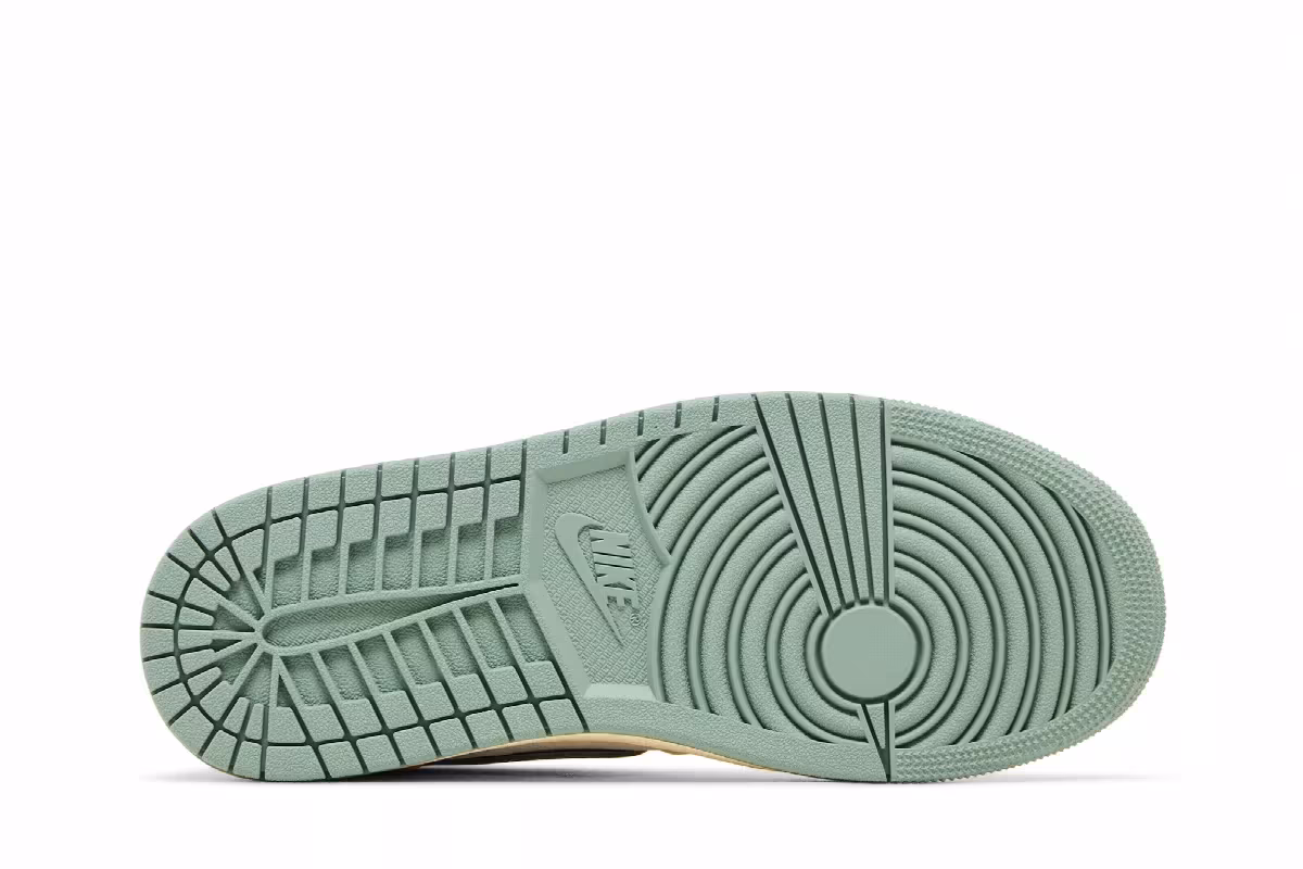 Women's Air Jordan 1 High Method of Make Jade Smoke, view 5