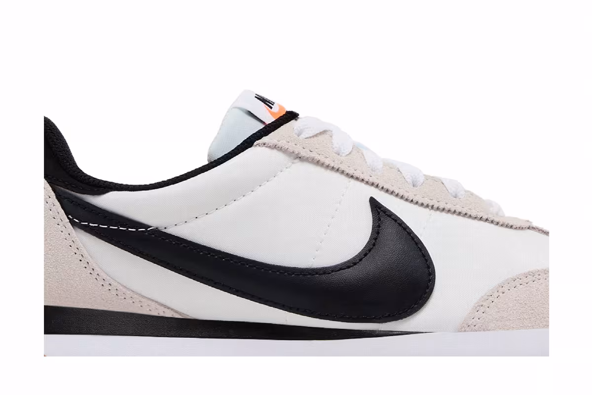 Nike Women's Pacific White Platinum Tint, view 3