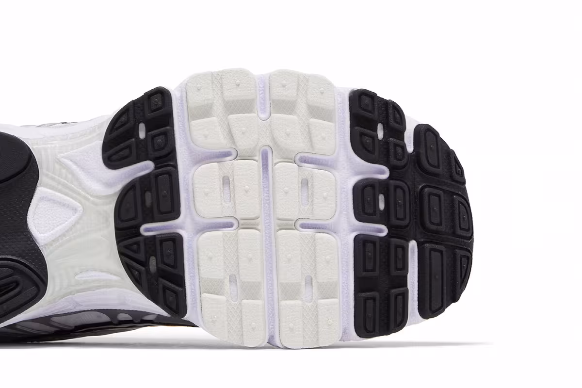 Nike Women's Air Max Moto 2K White Metallic Silver, view 6