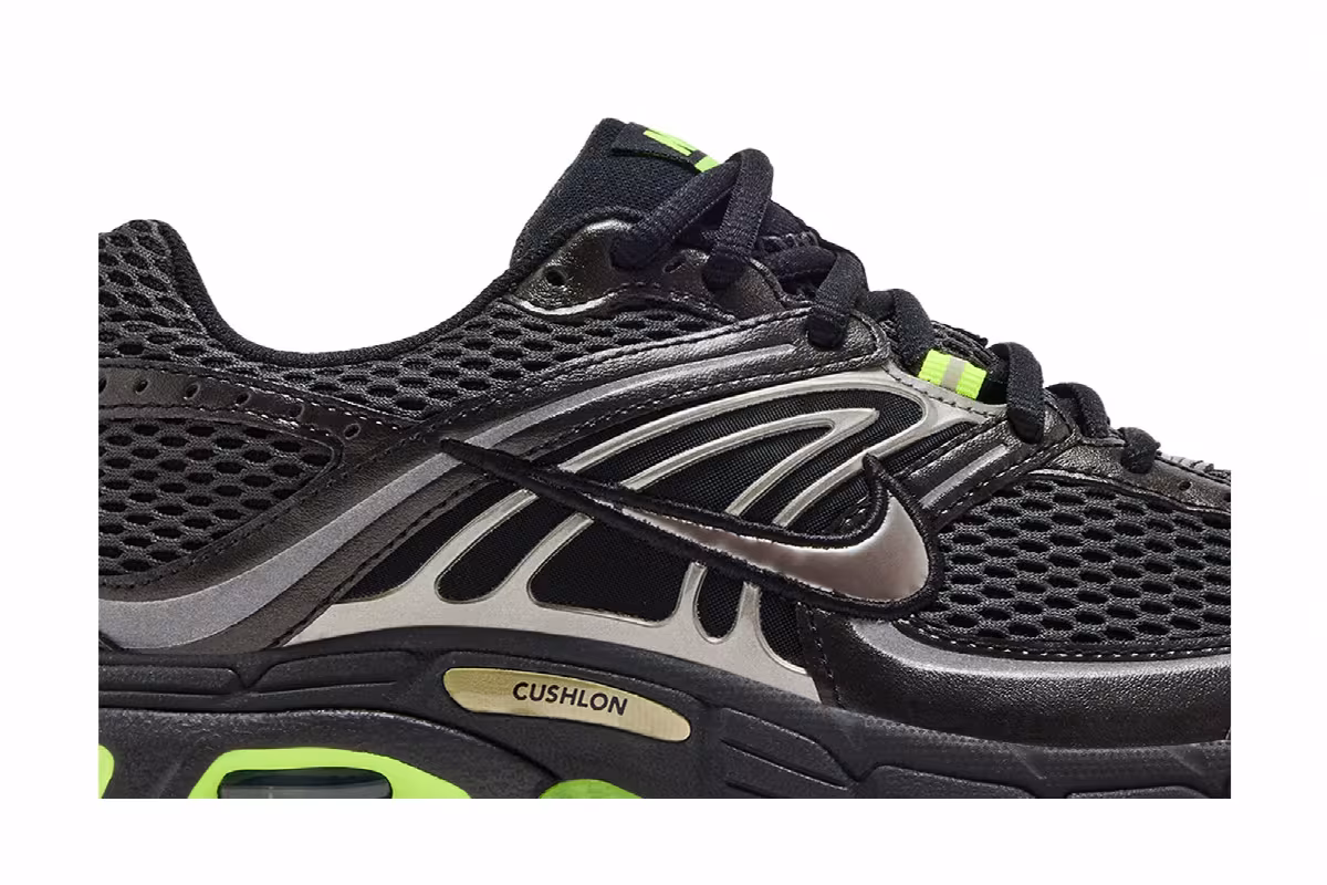 Nike Air Max Moto 2K Black/Volt/Dark Smoke Grey/Metallic Pewter, view 3