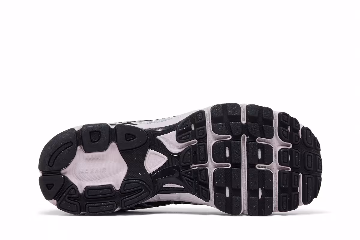 Nike Women's Air Max Moto 2K Light Violet Ore, view 5