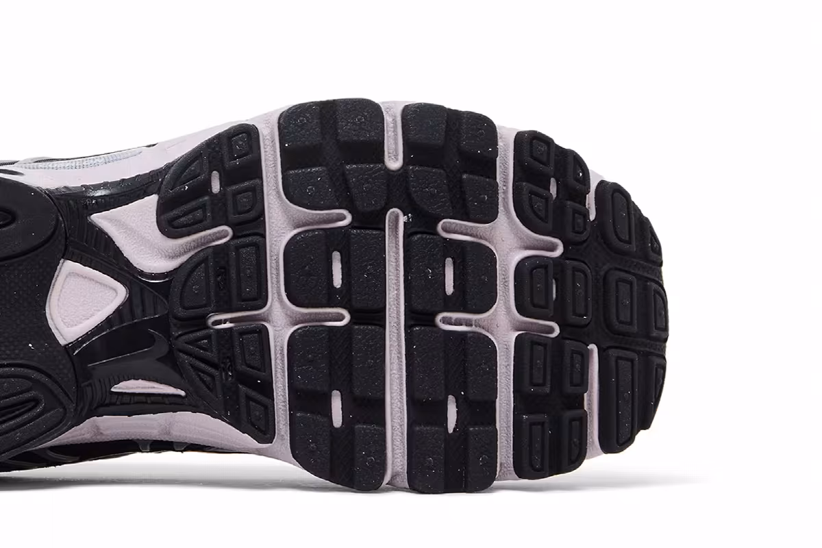 Nike Women's Air Max Moto 2K Light Violet Ore, view 6