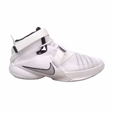 Nike LeBron Soldier 9 GS