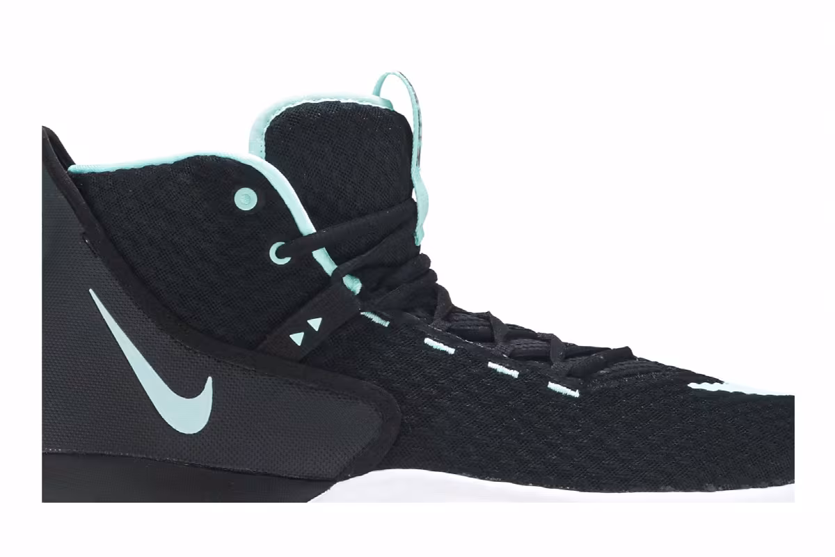 Nike Zoom Rize, view 3
