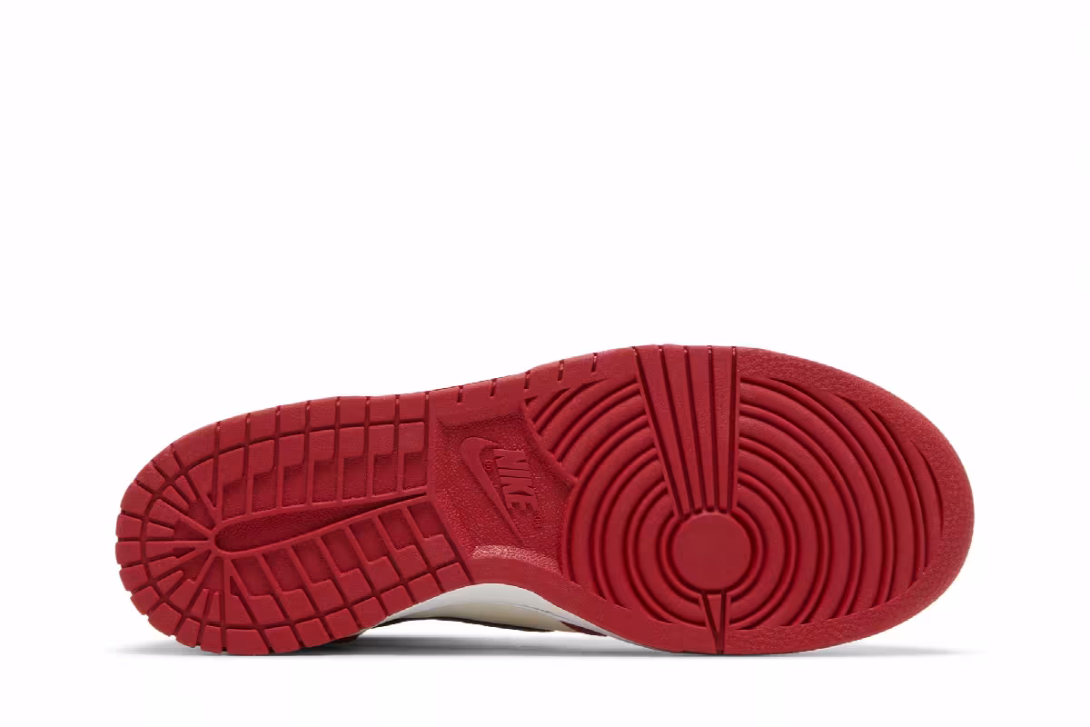 Big Nike High Bulls, view 5