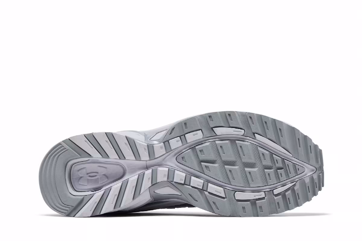 Under Armour Apparition White Metallic Silver, view 5