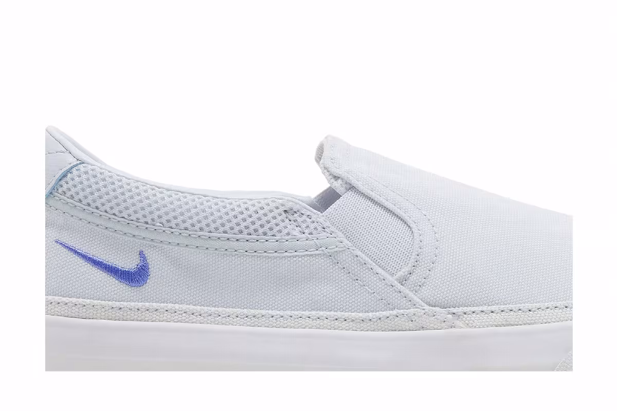 Nike Women's Court Legacy Slip-On Football Grey, view 3