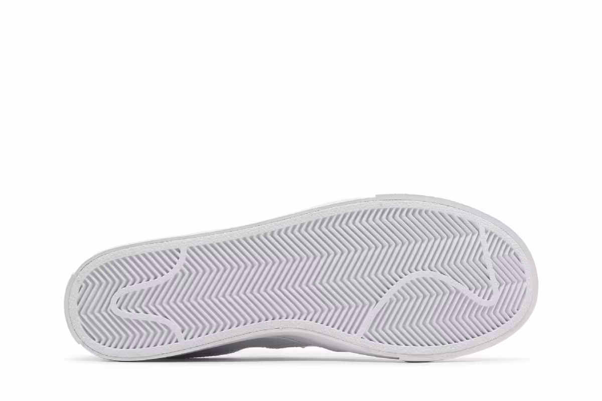 Nike Women's Court Legacy Slip-On Football Grey, view 5