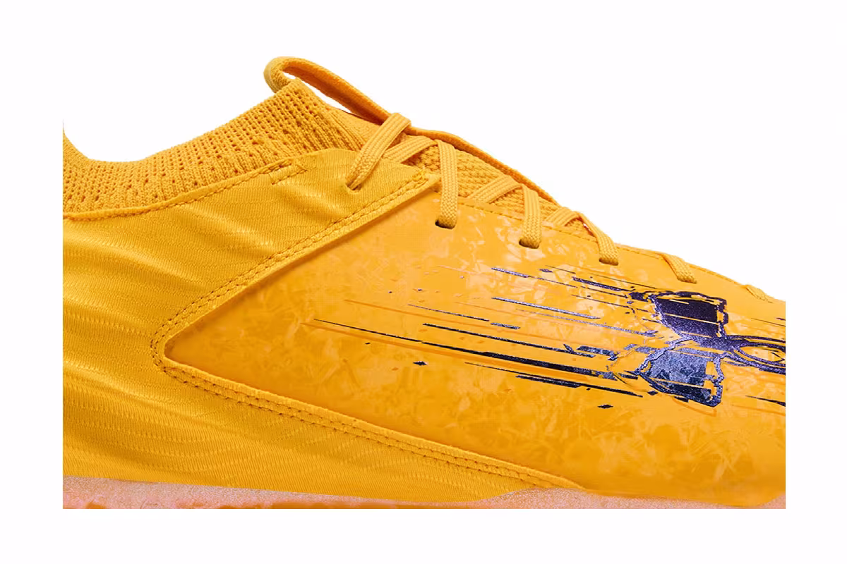 Under Armour Blur 2 MC Suede Steeltown Gold, view 3