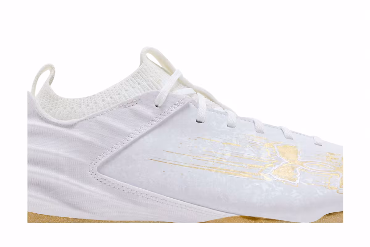 Under Armour Blur 2 MC Suede White Metallic Gold, view 3