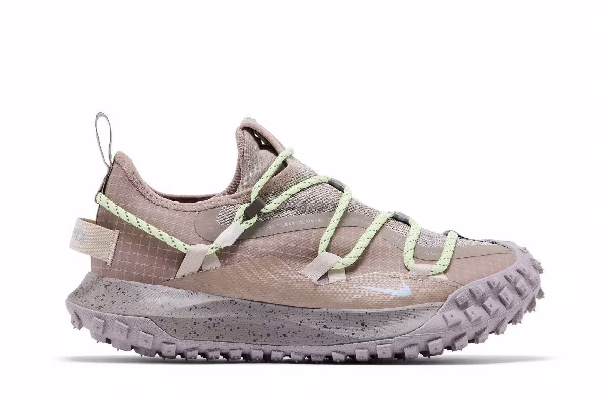 Nike ACG Mountain Fly Low GORE-TEX Khaki Barely Volt, view 2