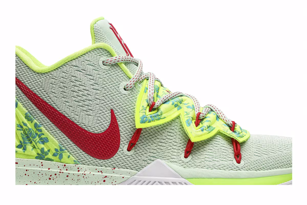 Nike Kyrie 5 EYBL, view 3