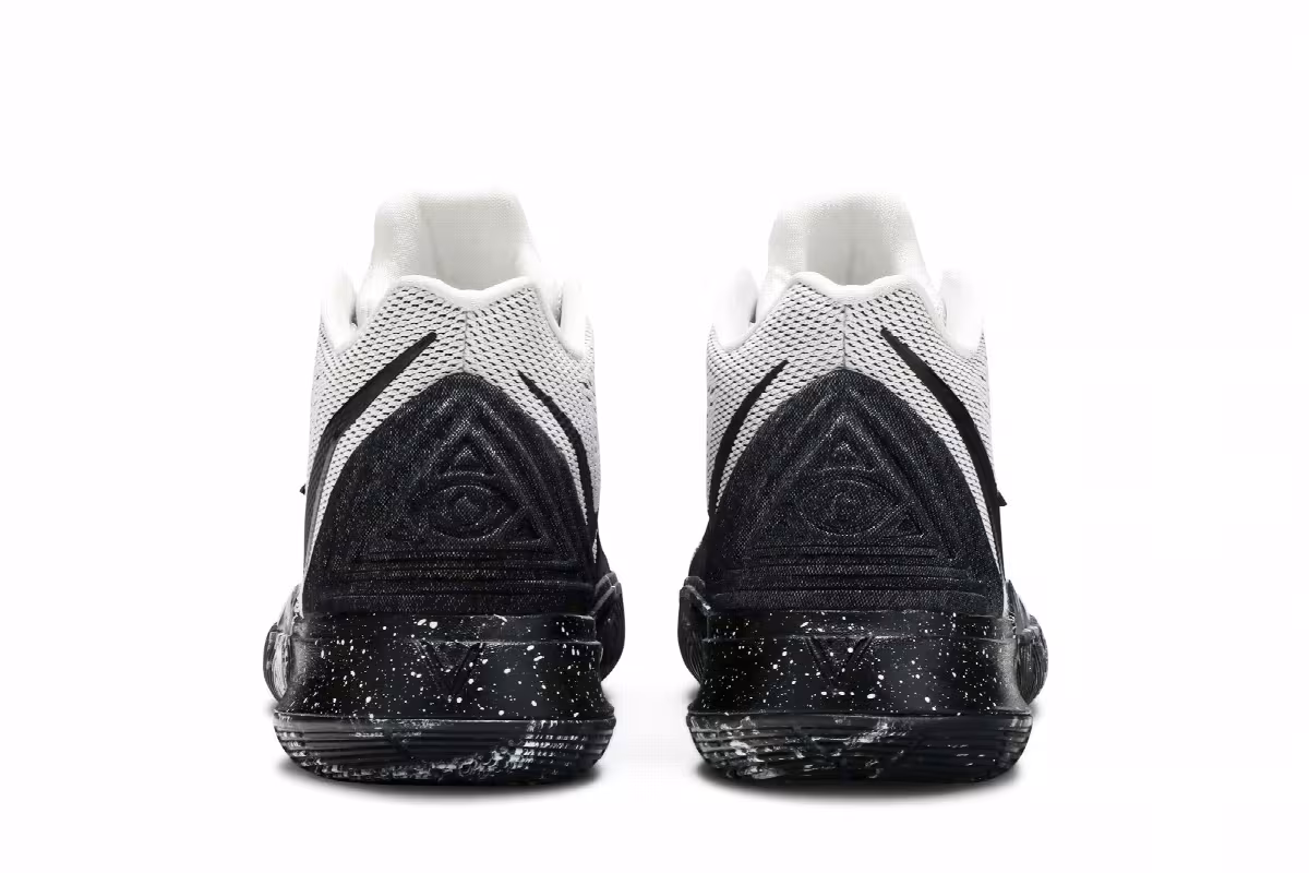 Nike Kyrie 5 EP Cookies and Cream, view 7