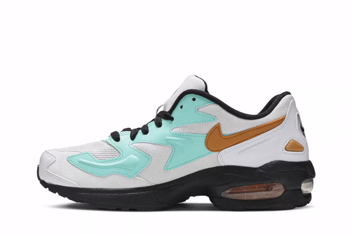 Nike Women's Air Max 2 Light Jaguars, view 4