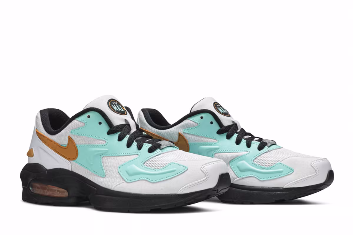 Nike Women's Air Max 2 Light Jaguars, view 9
