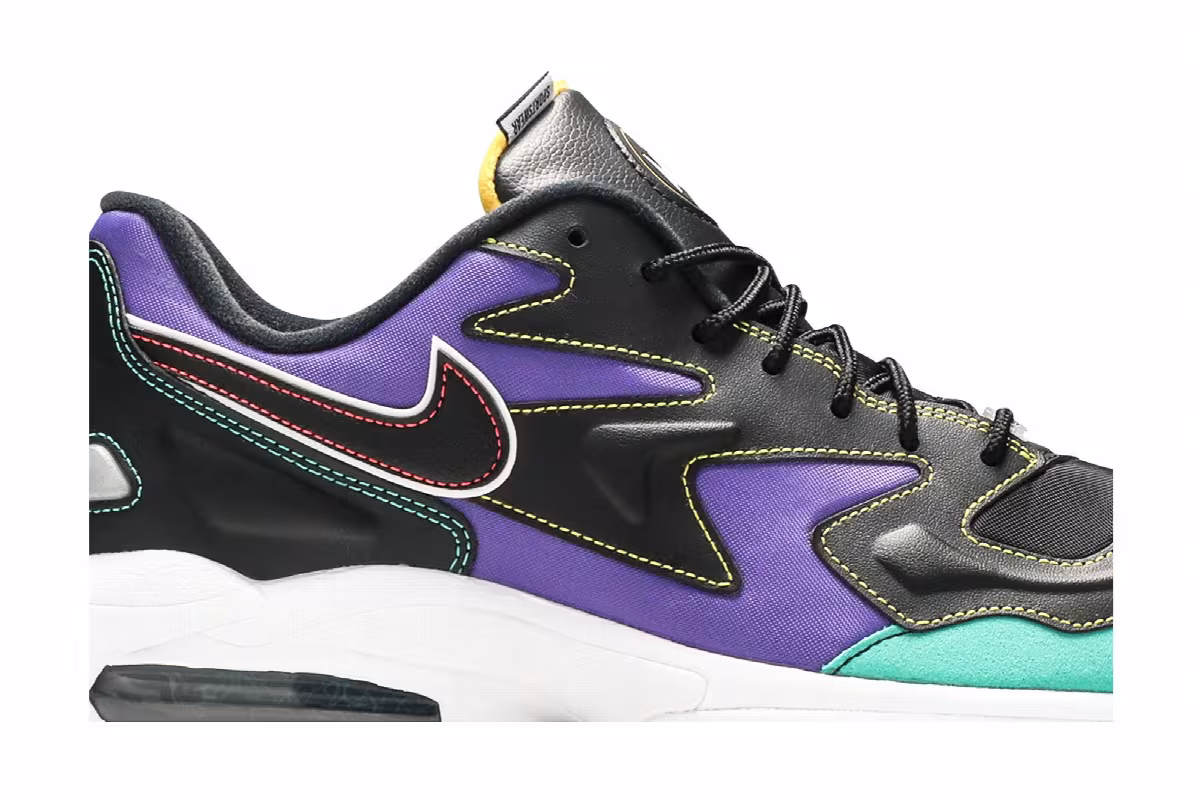 Nike Air Max 2 Light Windbreaker, view 3
