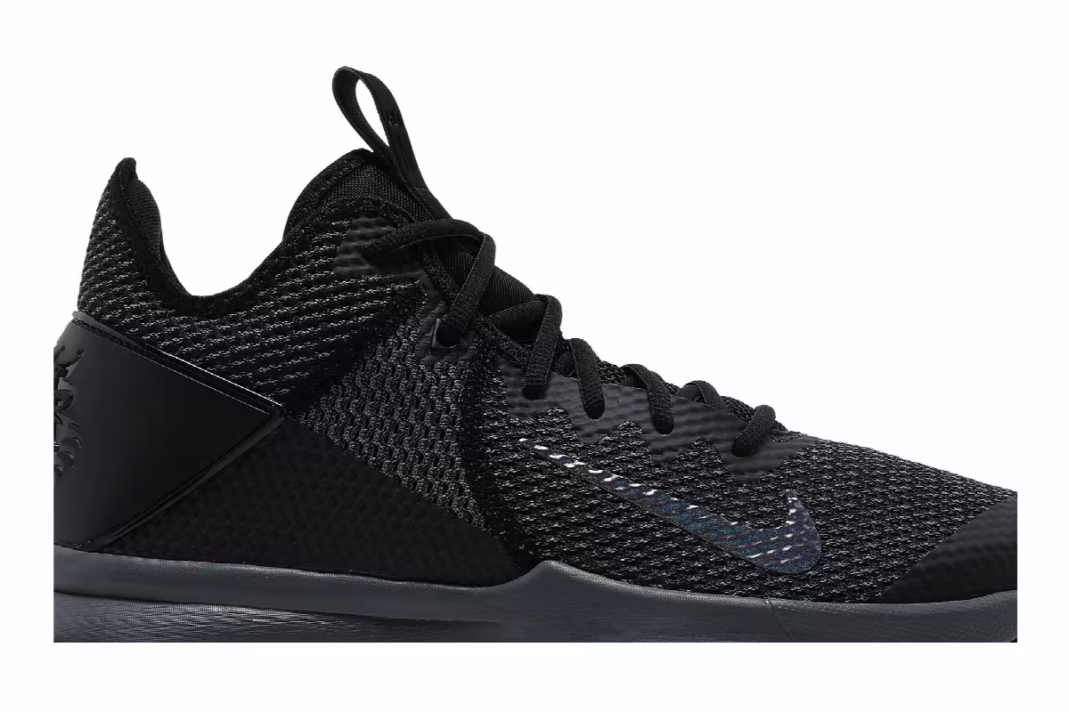 Nike LeBron Witness 4 Black, view 3