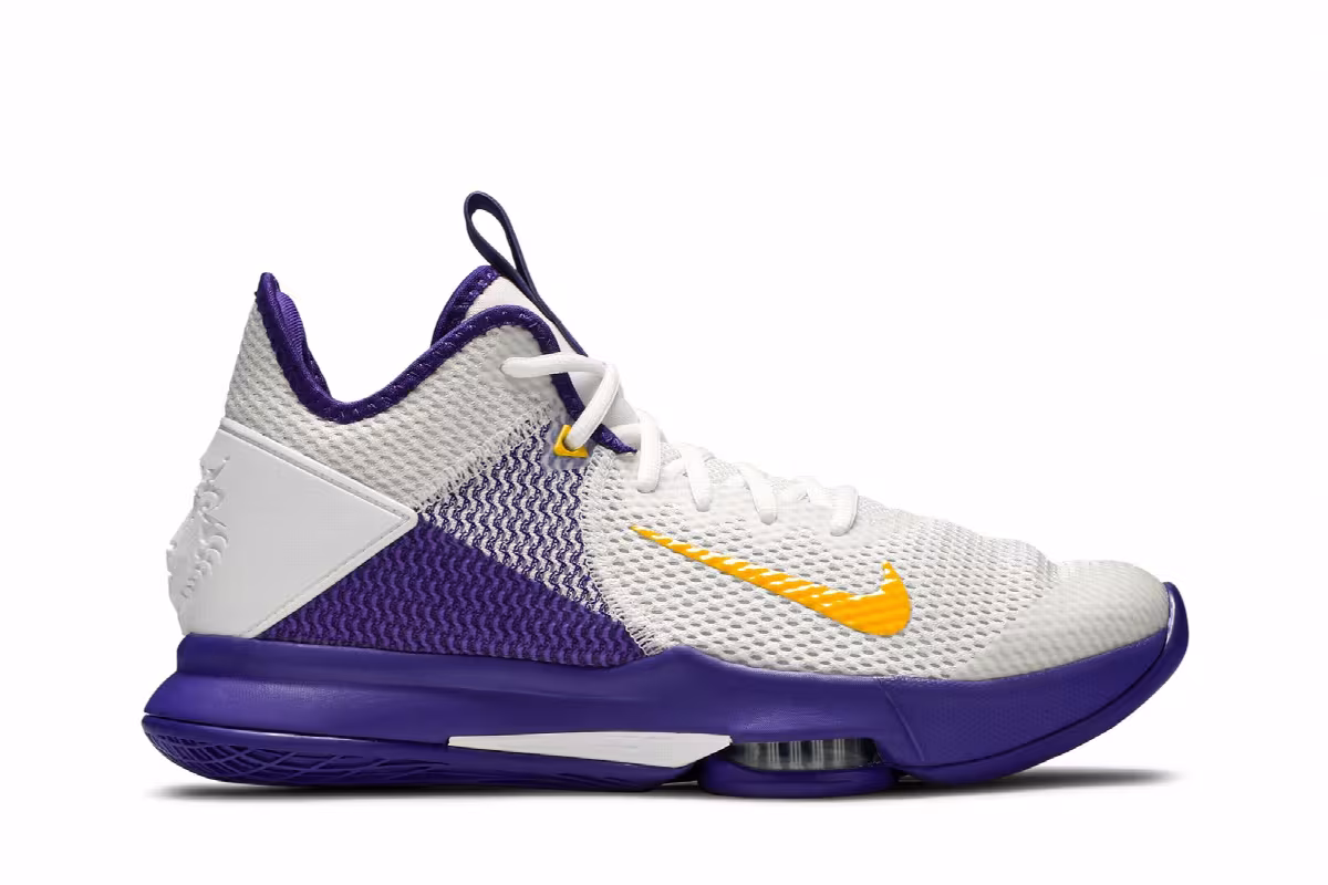 Nike LeBron Witness 4 Lakers, view 2