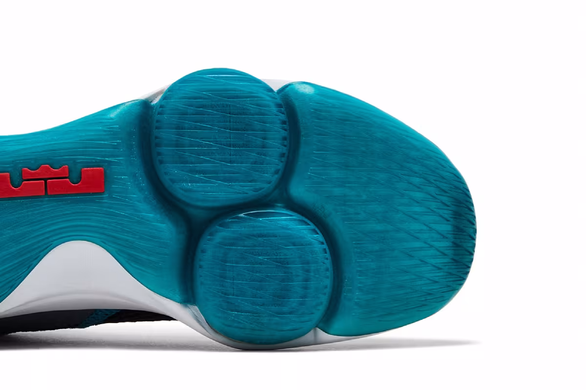 Nike LeBron Witness 4 Black Red Glass Blue, view 6