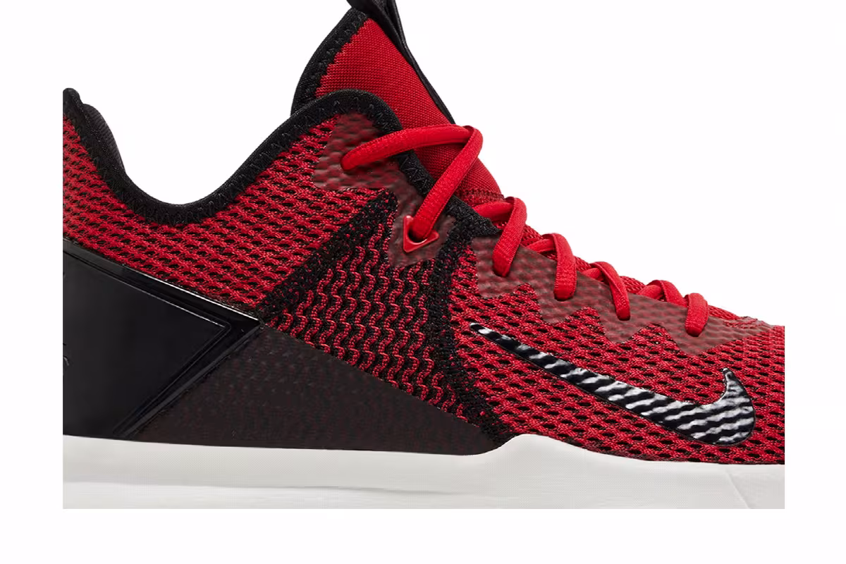 Nike LeBron Witness 4 Gym Red, view 3