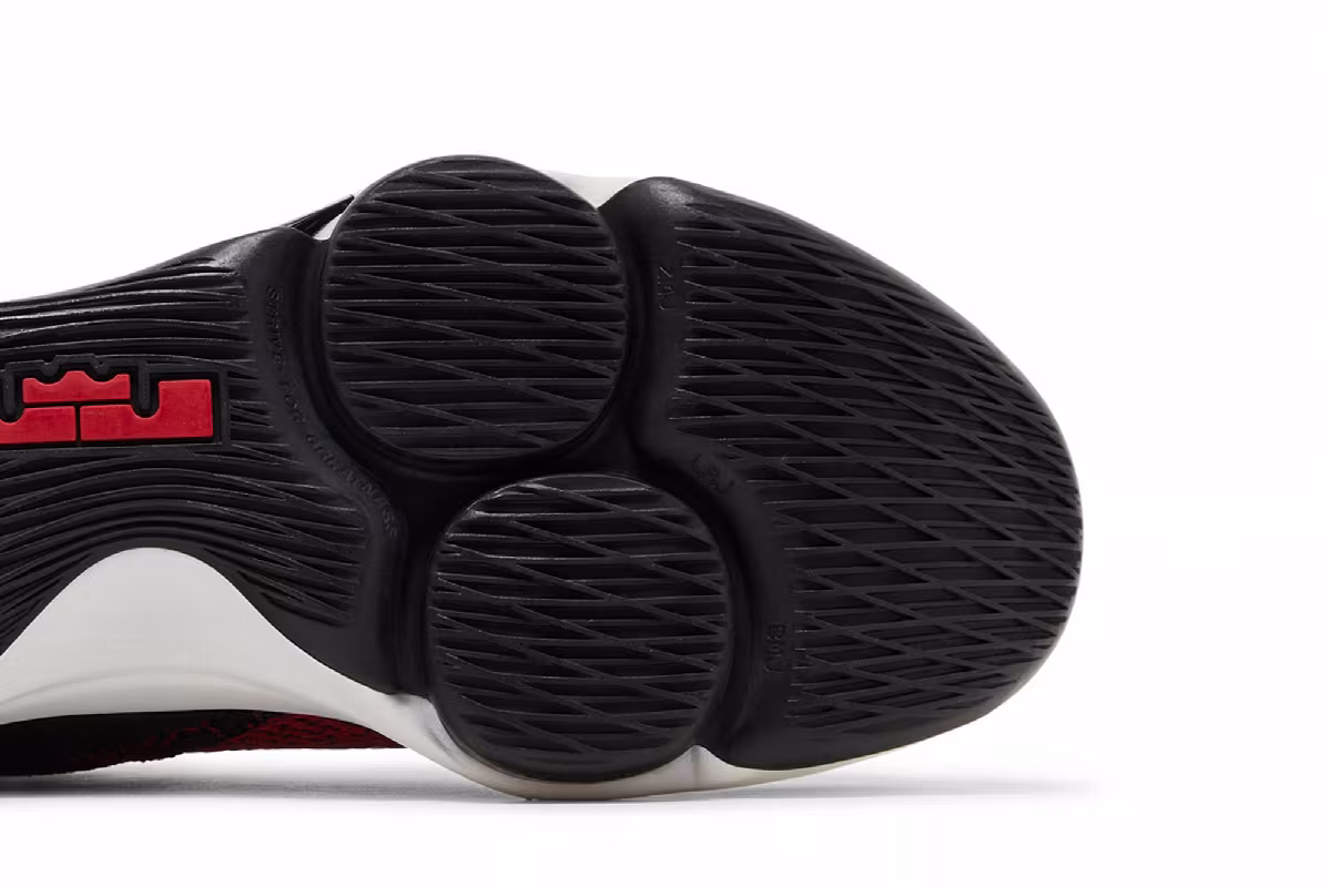 Nike LeBron Witness 4 Gym Red, view 6