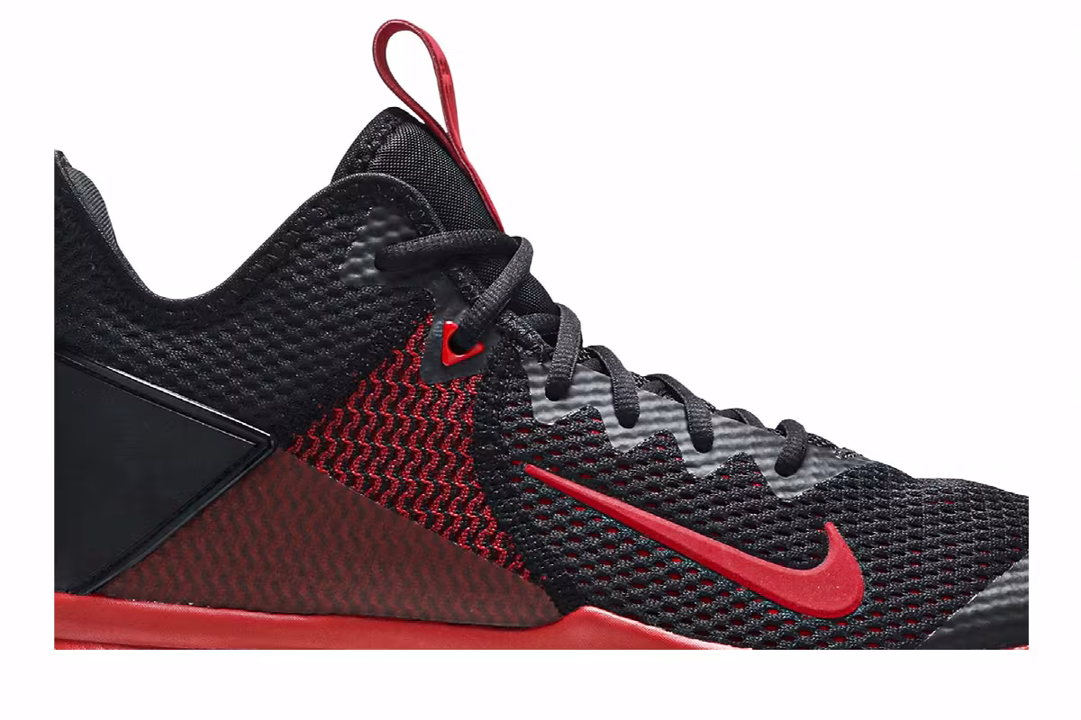 Nike LeBron Witness 4 Bred, view 3