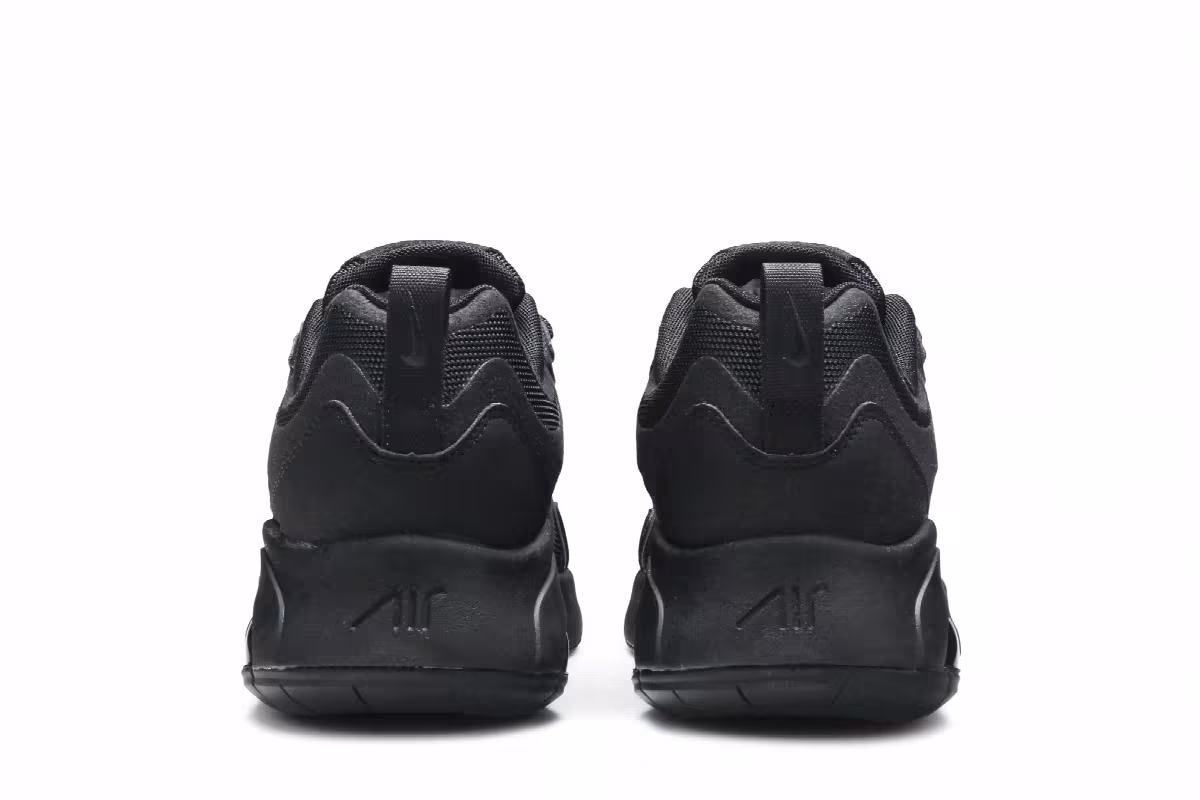 Nike Women's Air Max 200 Triple Black, view 7