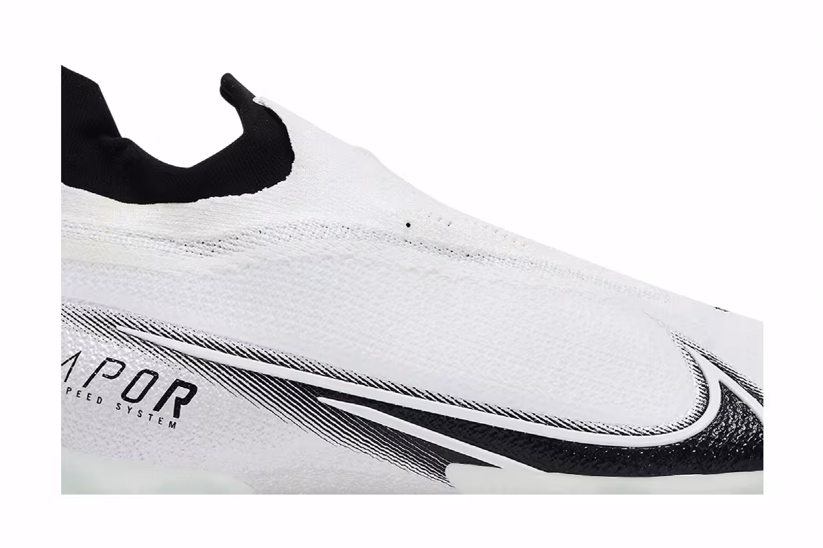 Nike Vapor Edge Elite 360 Flyknit White Black, view 3