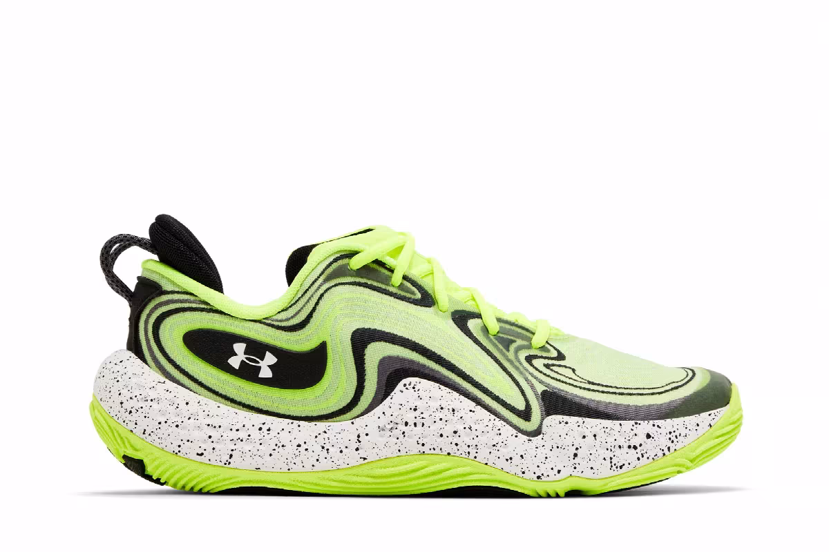 Under Armour Spawn 6 High Vis Yellow, view 2