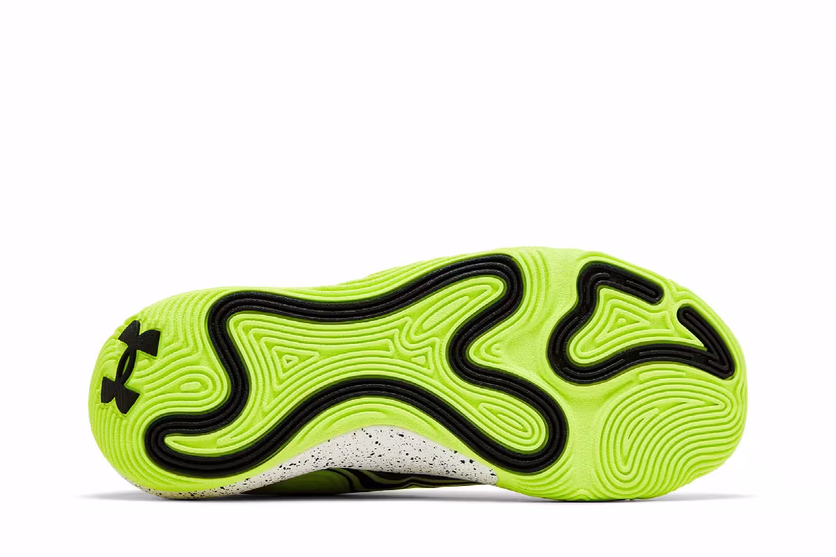 Under Armour Spawn 6 High Vis Yellow, view 5
