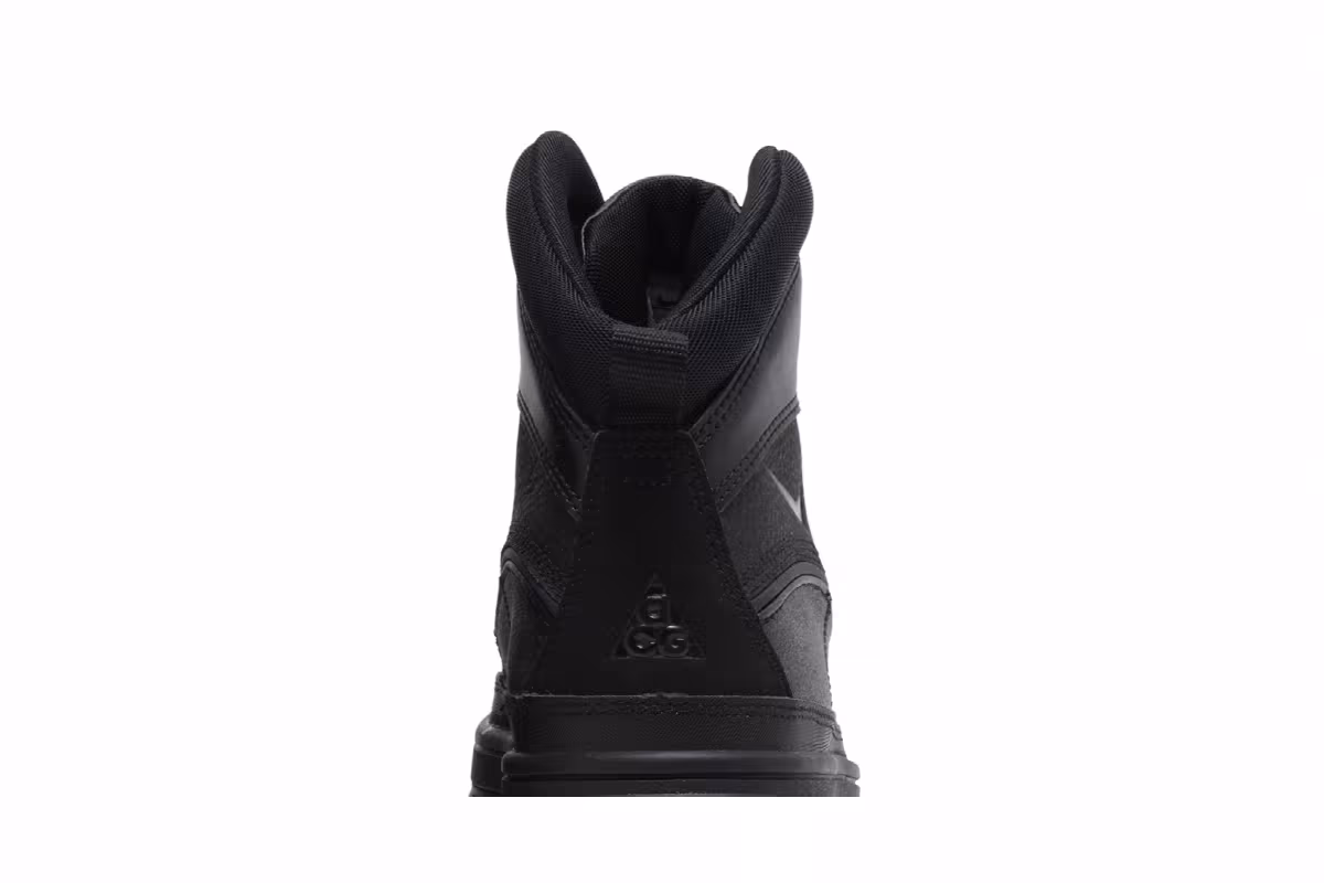 Nike Woodside 2 High GS Triple Black, view 8