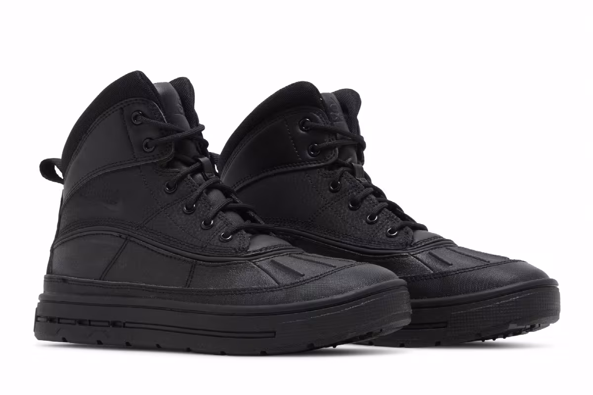 Nike Woodside 2 High GS Triple Black, view 9