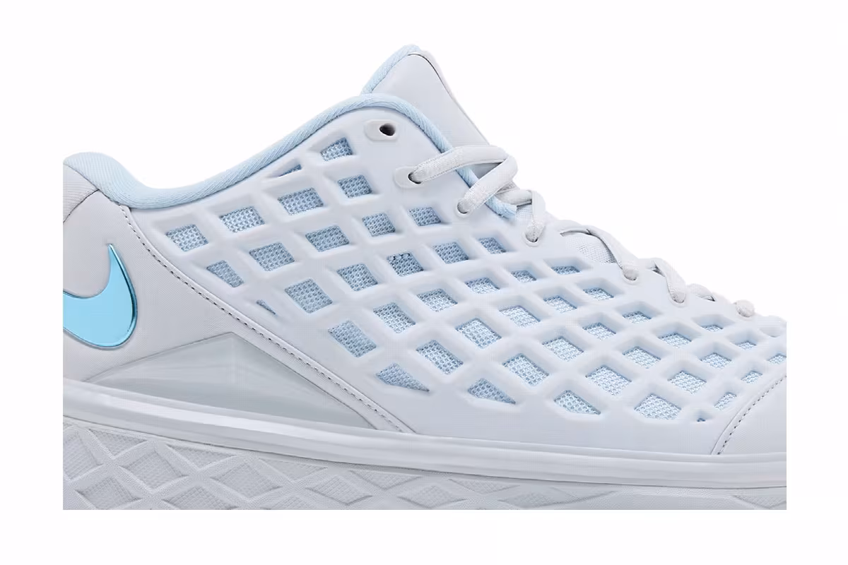 Nike Kobe 3 Low Protro Platinum Grey, view 3