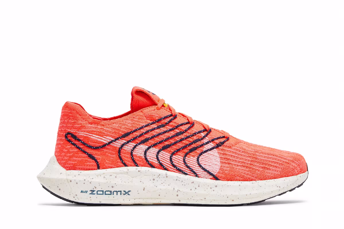 Nike Pegasus Turbo Next Nature Bright Crimson, view 2