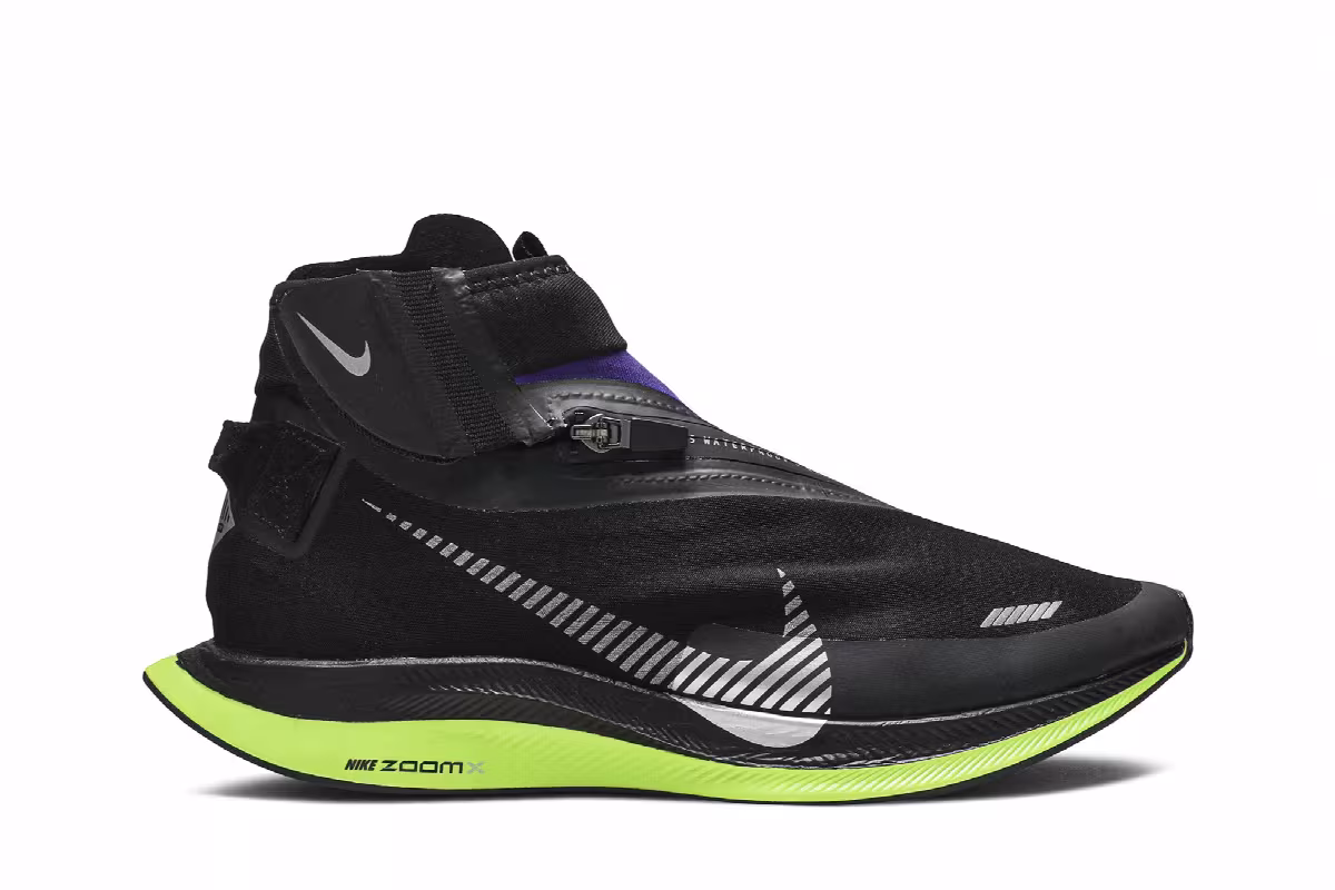 Nike Women's Zoom Pegasus Turbo Shield WP Black Voltage Purple, view 2