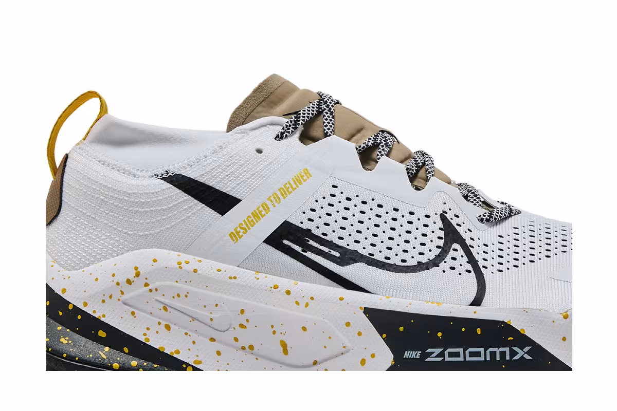 Nike ZoomX Zegama White Vivid Sulfur, view 3