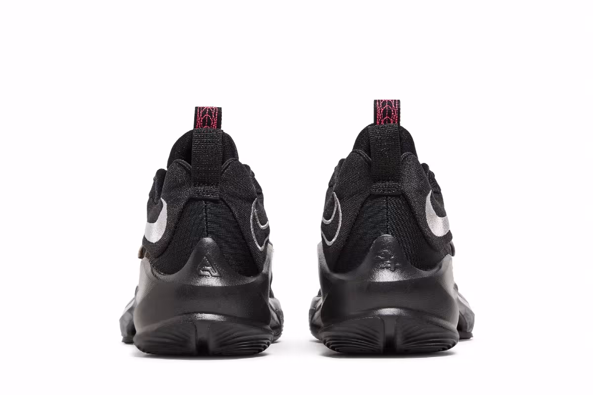 Nike Zoom Freak 3 Black Metallic Silver, view 7