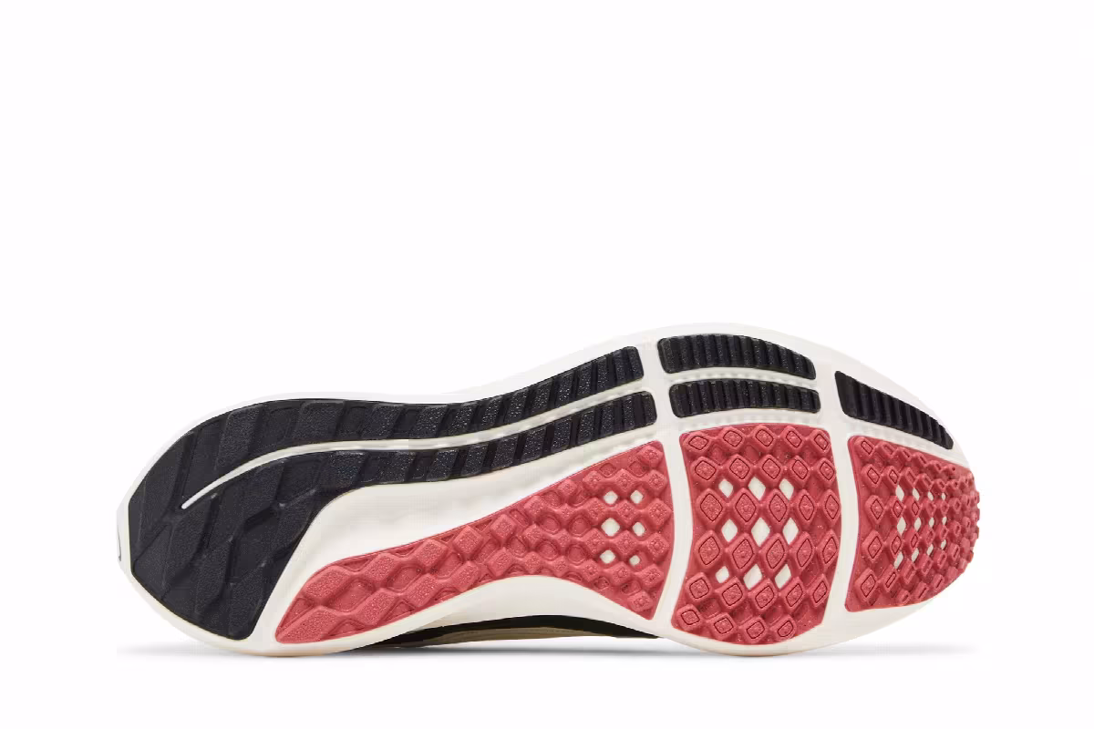 Nike Women's Air Zoom Pegasus 40 All Petals United, view 5