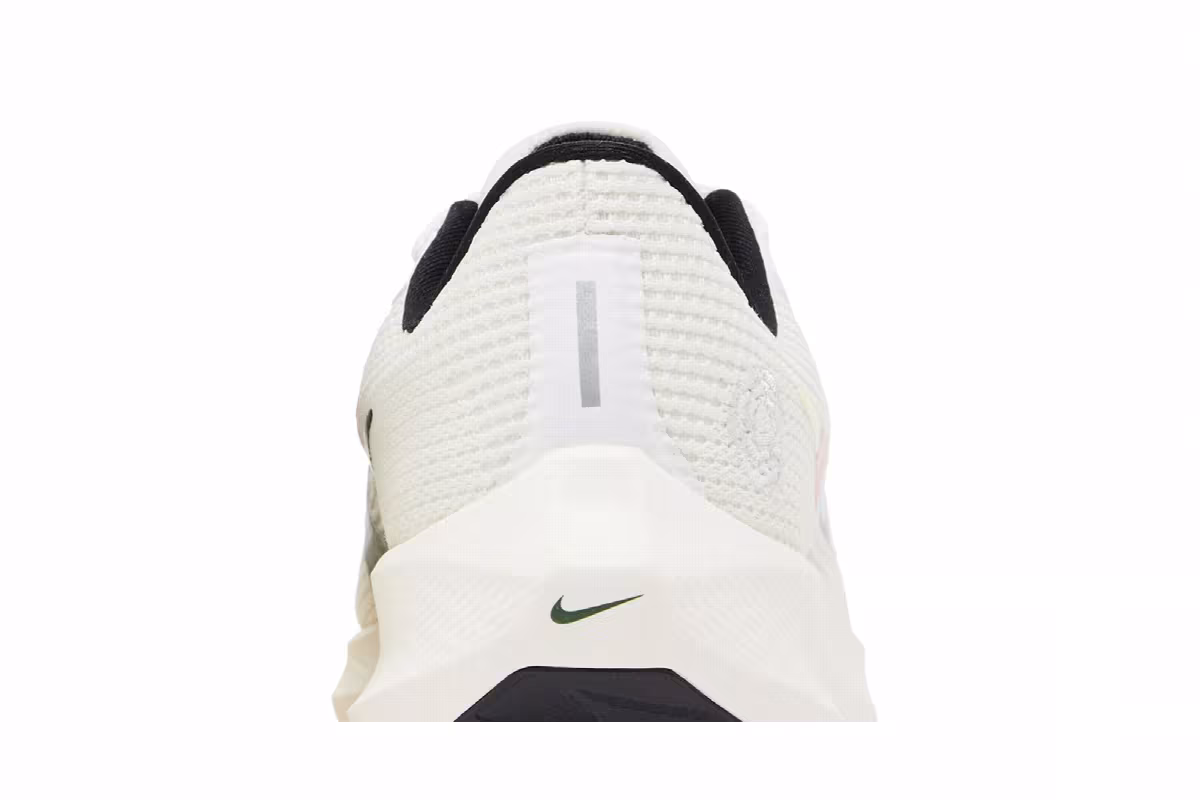 Nike Women's Air Zoom Pegasus 40 All Petals United, view 8