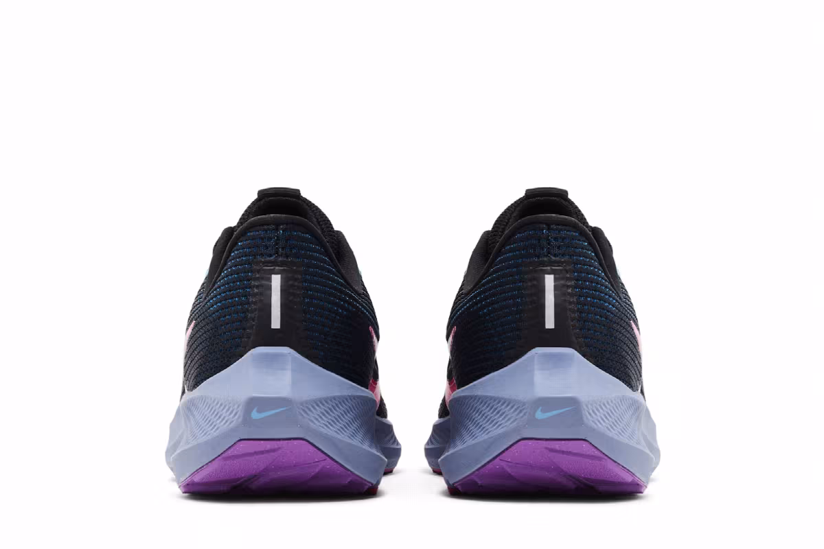 Nike Air Zoom Pegasus 40 SE Black Hyper Pink, view 7