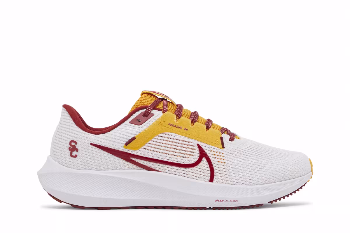 Nike Air Zoom Pegasus 40 USC, view 2