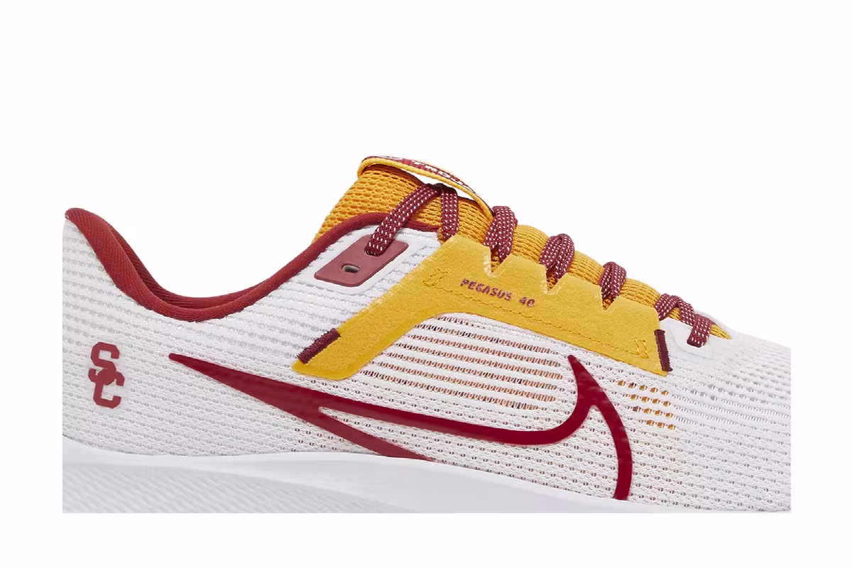 Nike Air Zoom Pegasus 40 USC, view 3