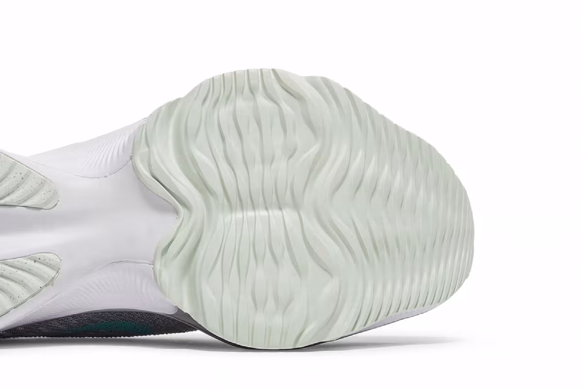 Nike Air Zoom Tempo NEXT% Flyknit South Beach, view 6