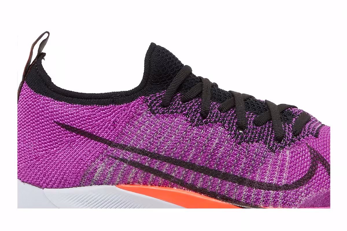Nike Women's Air Zoom Tempo NEXT% Flyknit Hyper Violet, view 3