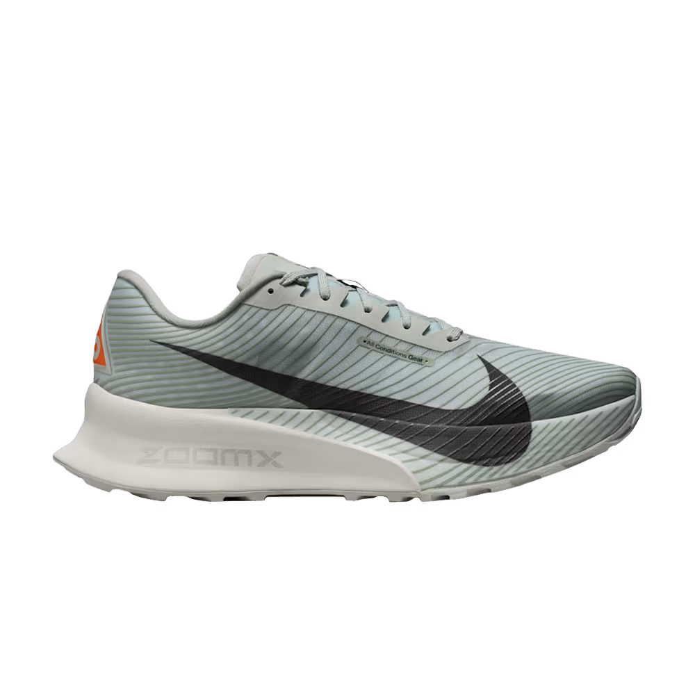 Nike ACG Ultrafly Trail Light Silver Jade Horizon Safety Orange