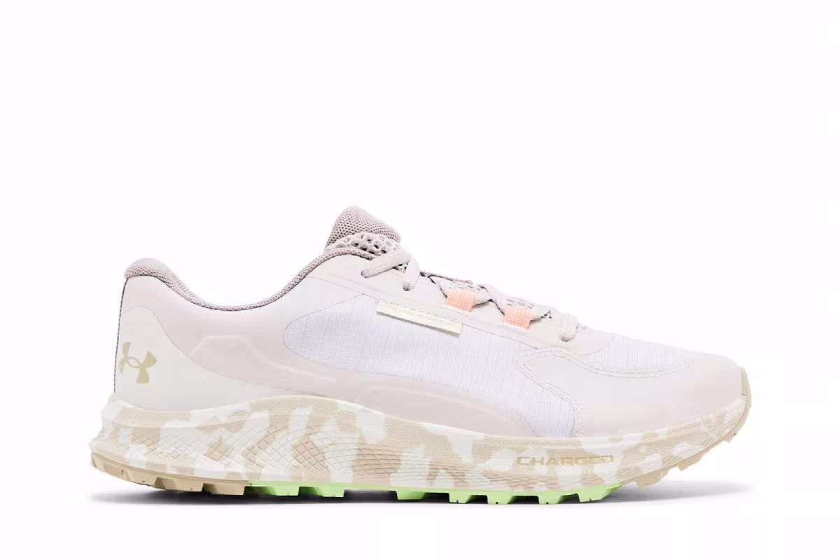 Under Armour Women's Charged Bandit Trail 3 Grey Matter Camo, view 2