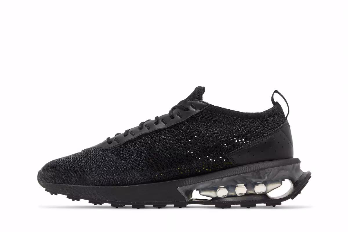 Nike Air Max Flyknit Racer Triple Black, view 4