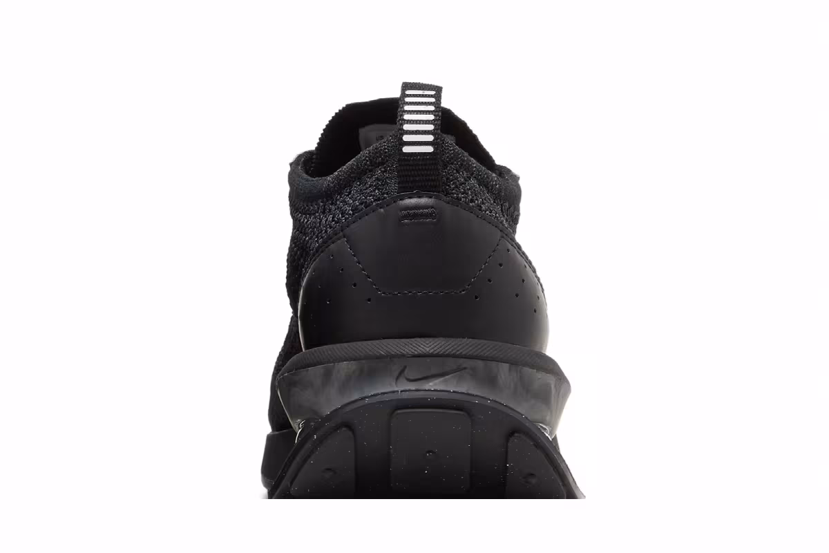 Nike Air Max Flyknit Racer Triple Black, view 8