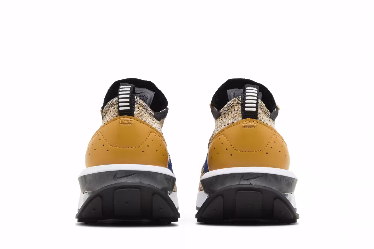 Nike Air Max Flyknit Racer Elemental Gold, view 7